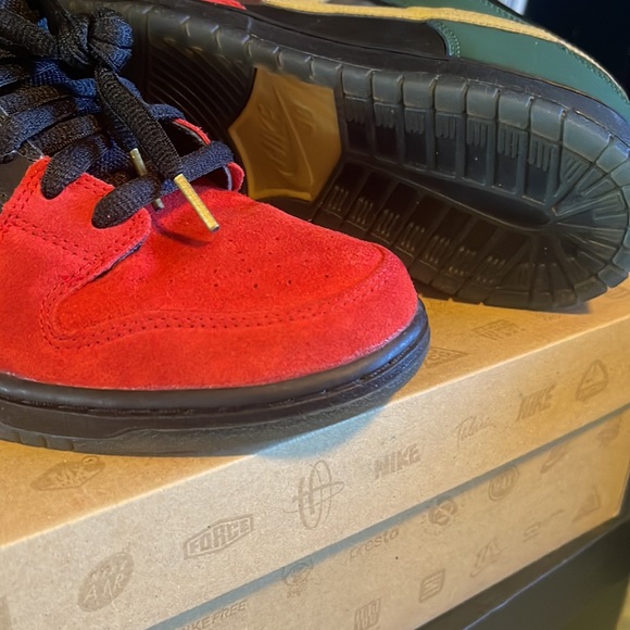 Nike SB Dunk Low BHM(2013) - Picture 2 of 3